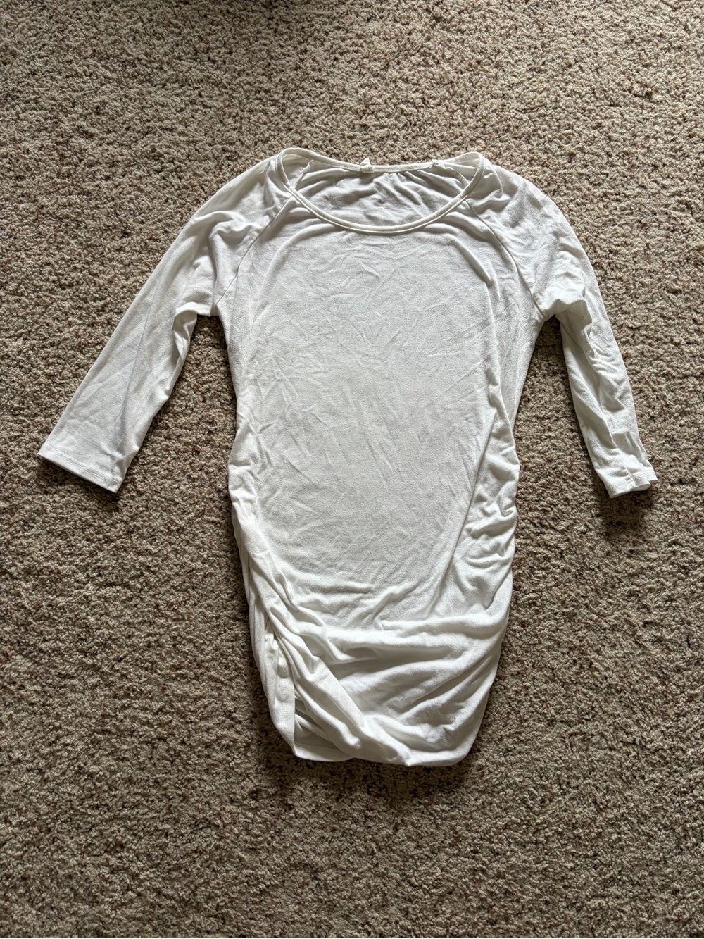 Maternity Cream Ruched-Side 3/4 Sleeve Top